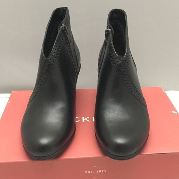 Rockport Cobb Hill Rashel V-Cut Boots (A15) - Picture 3 of 8